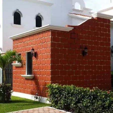 Sunrise Room In Stunning Villa Playacar Townhouse Stage 2