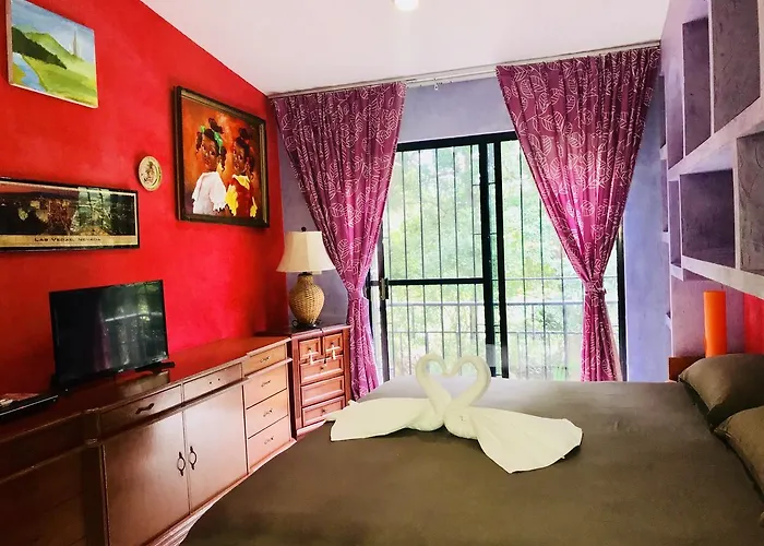 Sunrise Double In Stunning Playacar Ii Guest house Playa del Carmen